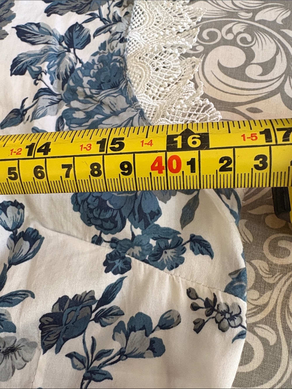Dorothy Perkins White Midi Dress with Blue Floral Print. Cotton - Picture 9 of 13